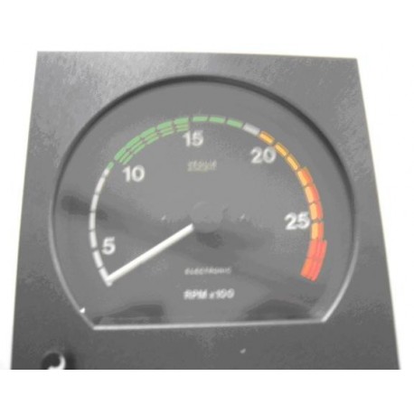 TACHOMETER IVECO EUROSTAR EUROTECH E42